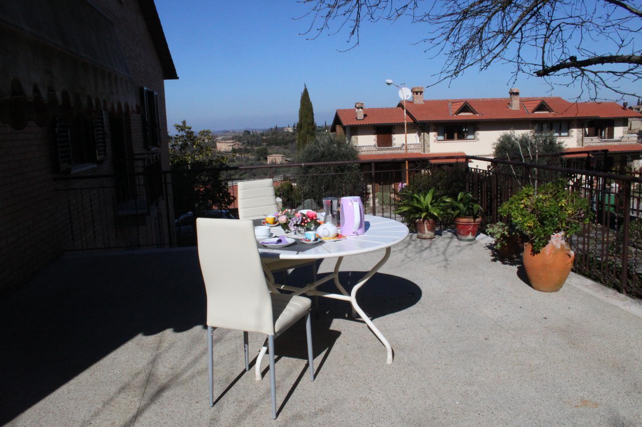 Affittacamere Casa Mac & Rose San Quirico d'Orcia Exterior photo