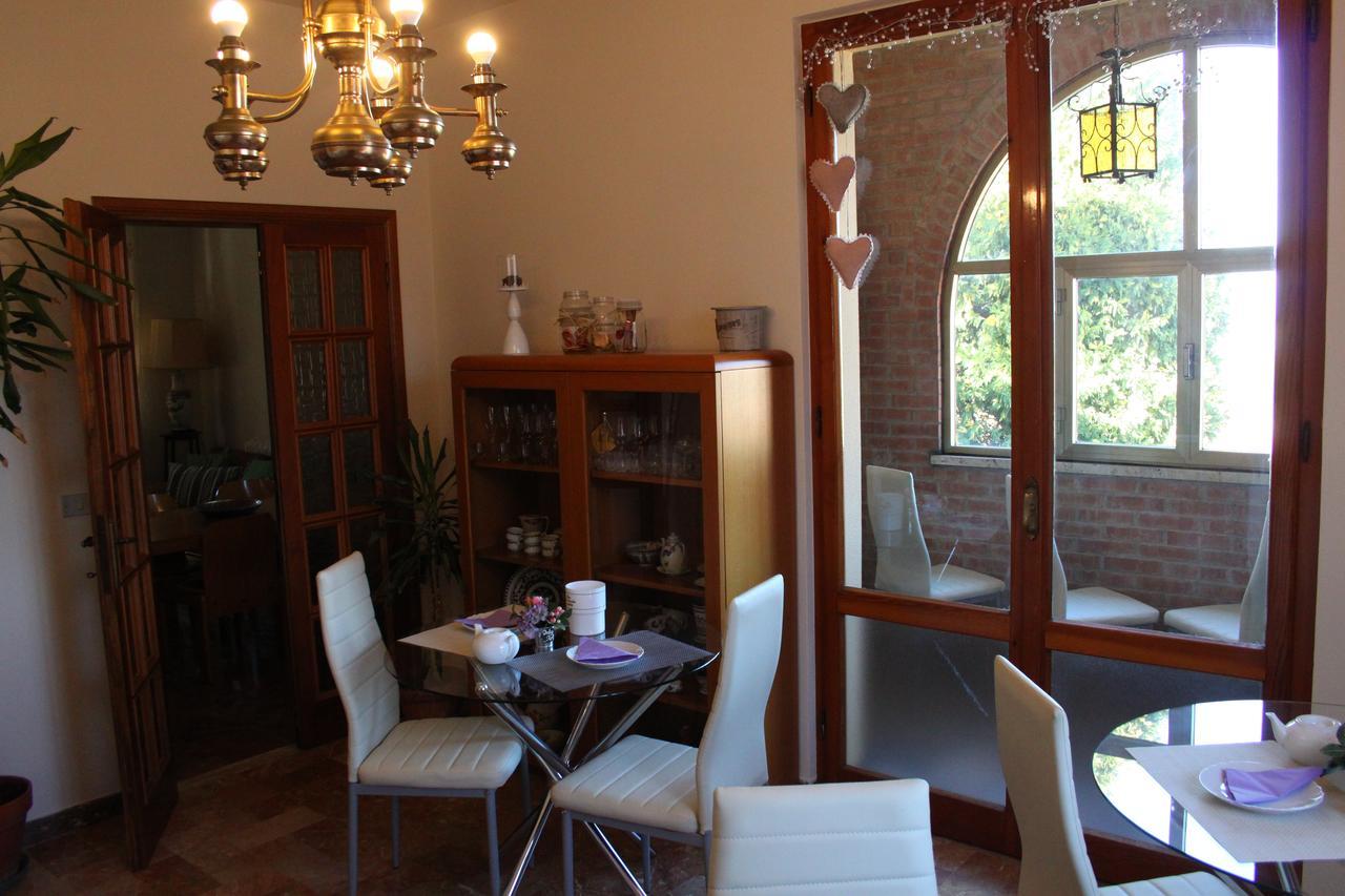 Affittacamere Casa Mac & Rose San Quirico d'Orcia Exterior photo
