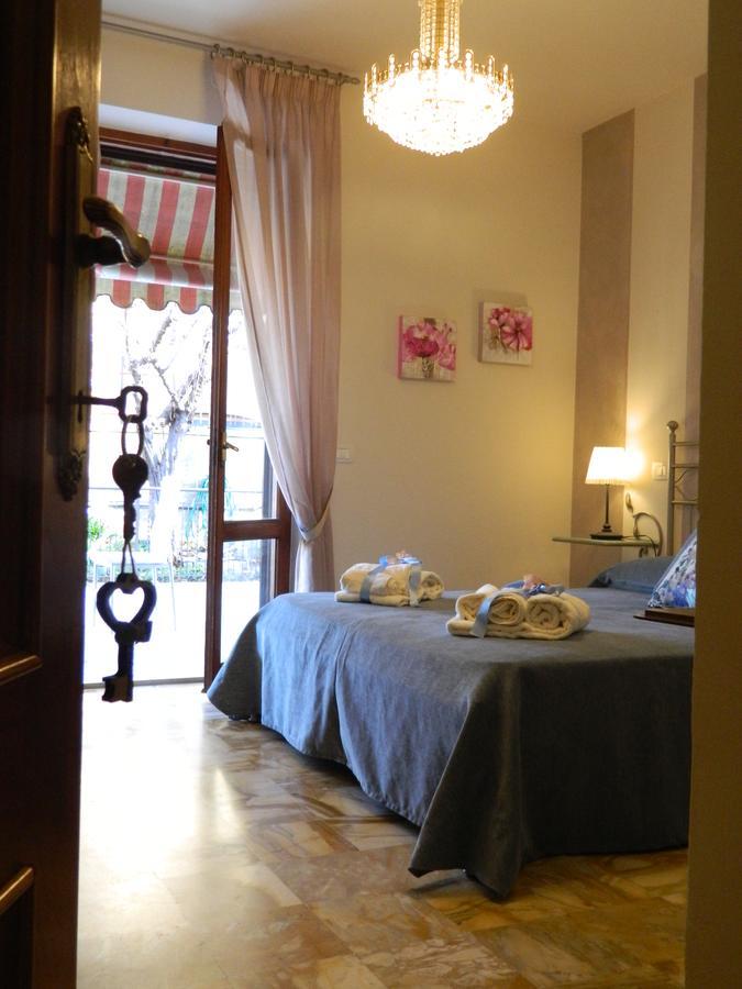 Affittacamere Casa Mac & Rose San Quirico d'Orcia Exterior photo